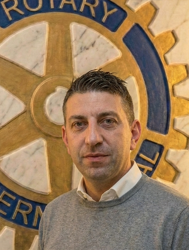 EDUARDO LO