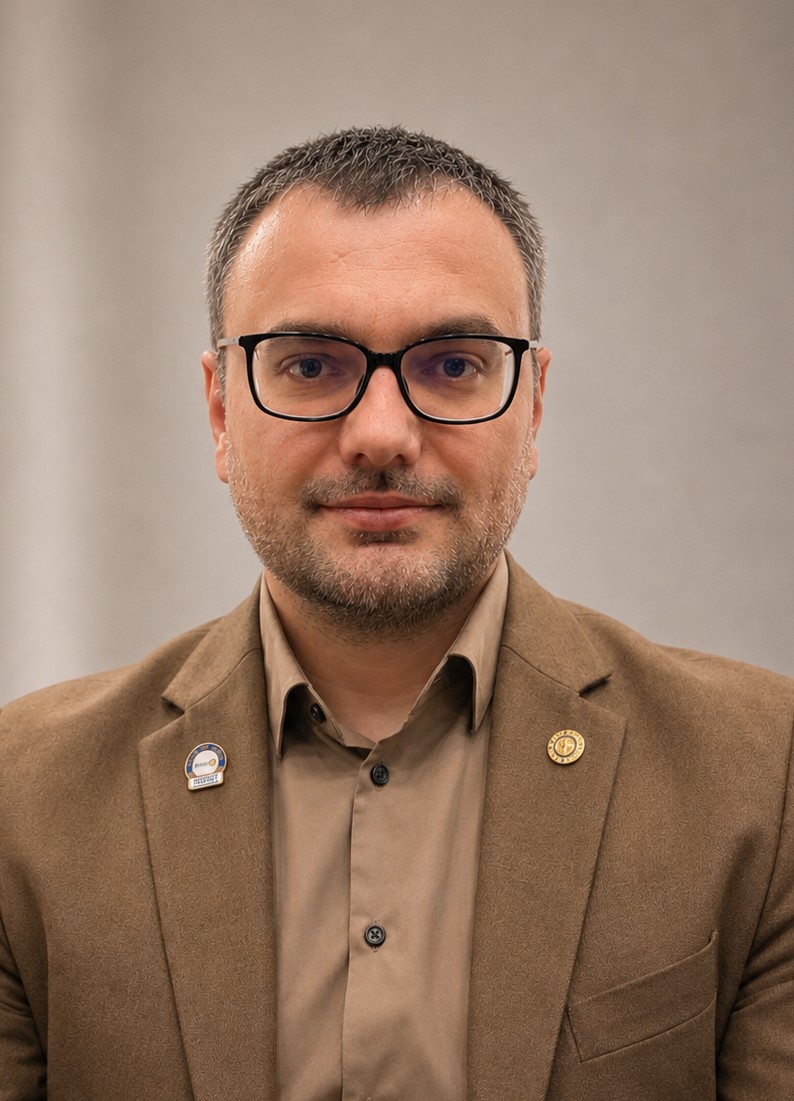 DUŠAN GOLOČEVAC